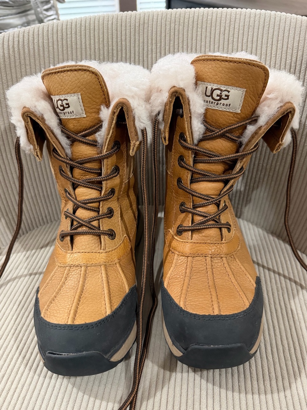 Ugg Adirondack boots